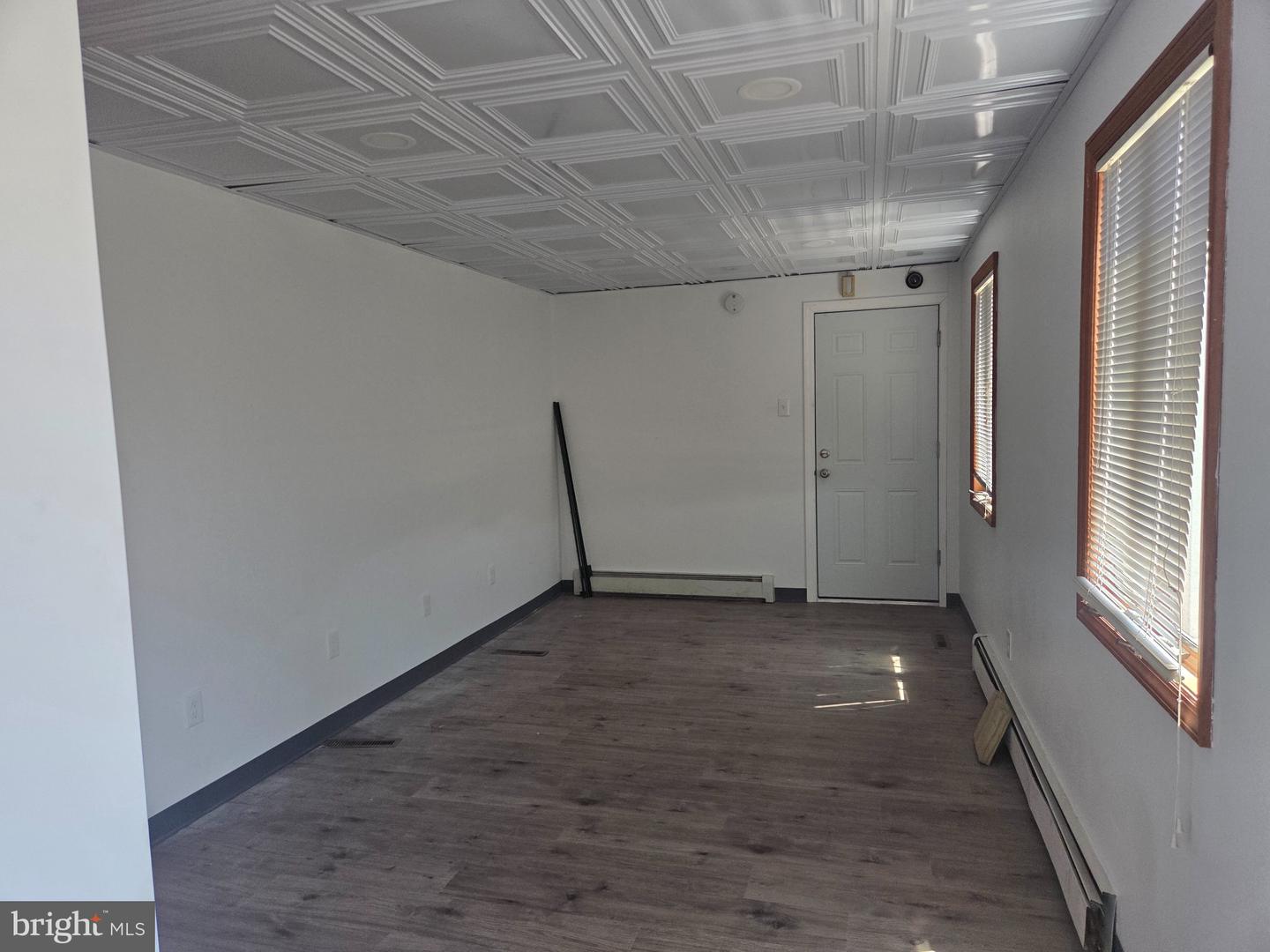 101 N Broadway Property Photo 28