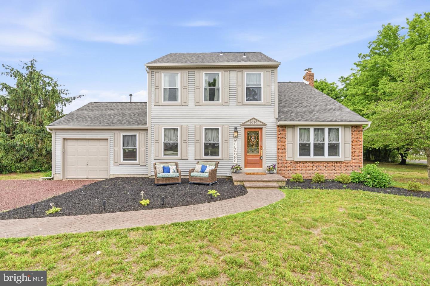 1030 Rainbow Circle Property Photo 1