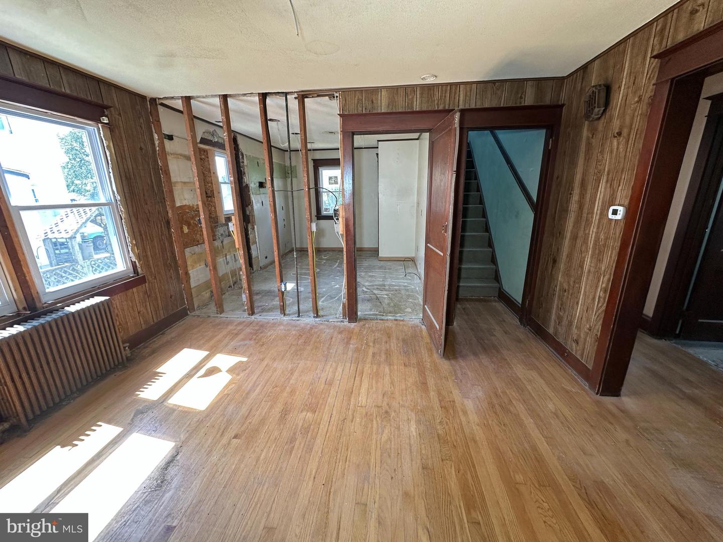 39 Jenkins Ave Property Photo 5