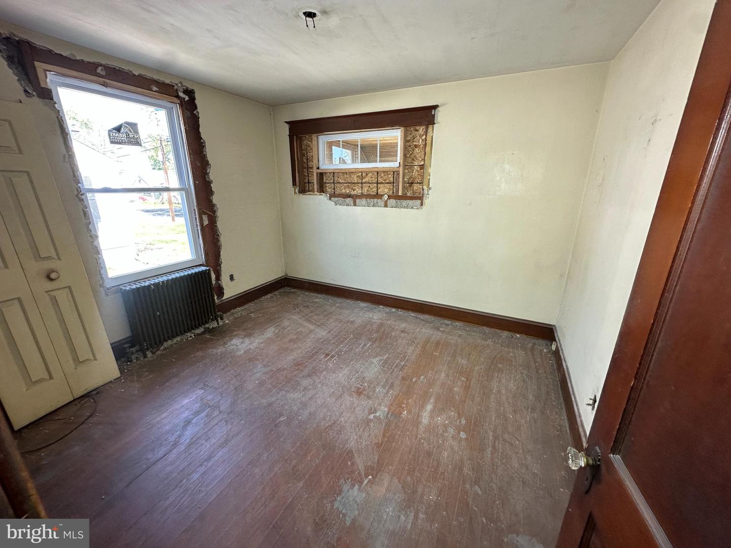 39 Jenkins Ave Property Photo 7