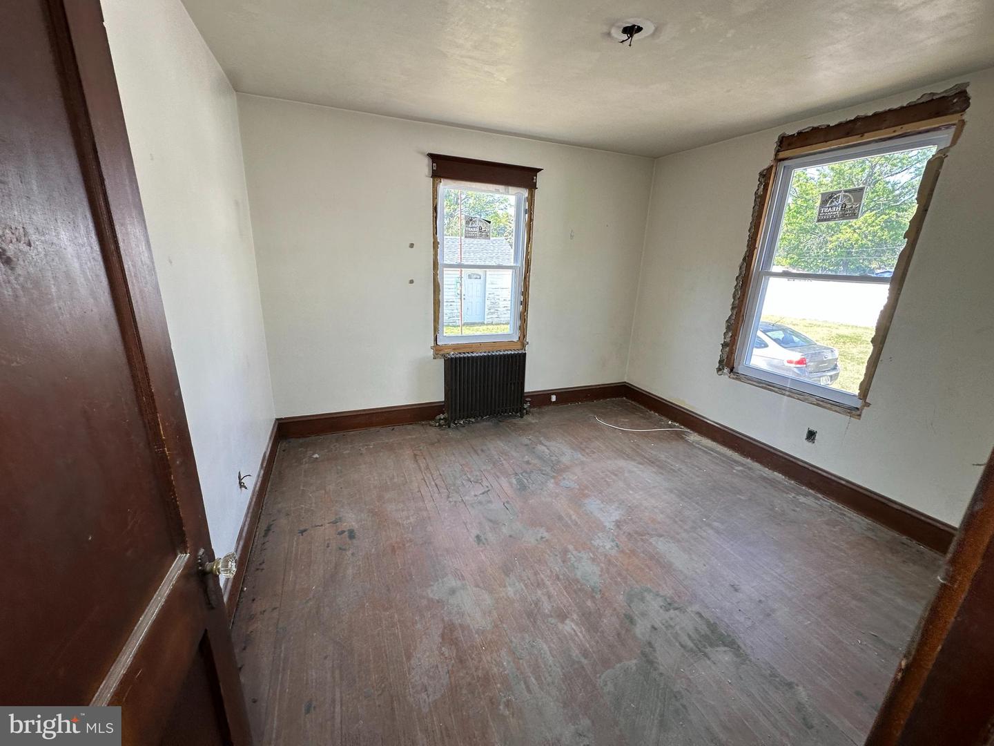 39 Jenkins Ave Property Photo 8