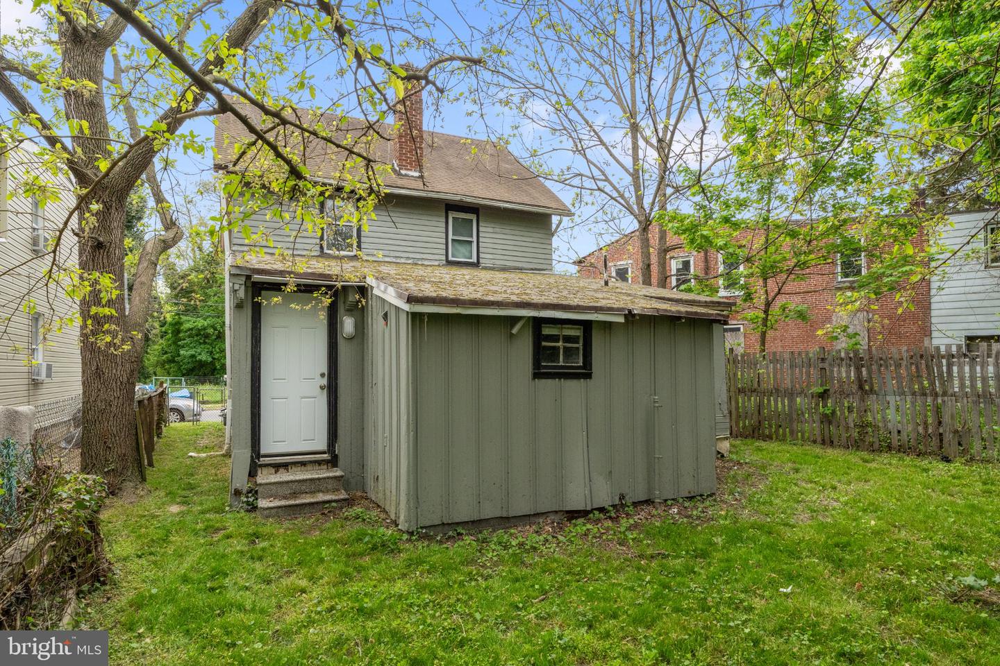 256-258-258 Sinnickson St Property Photo 5