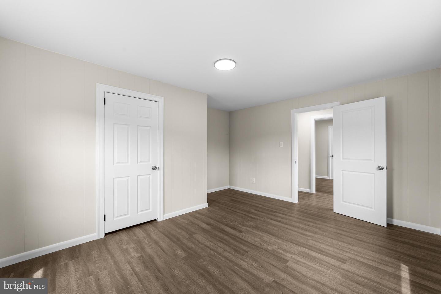 7 Meadowview Ave Property Photo 13
