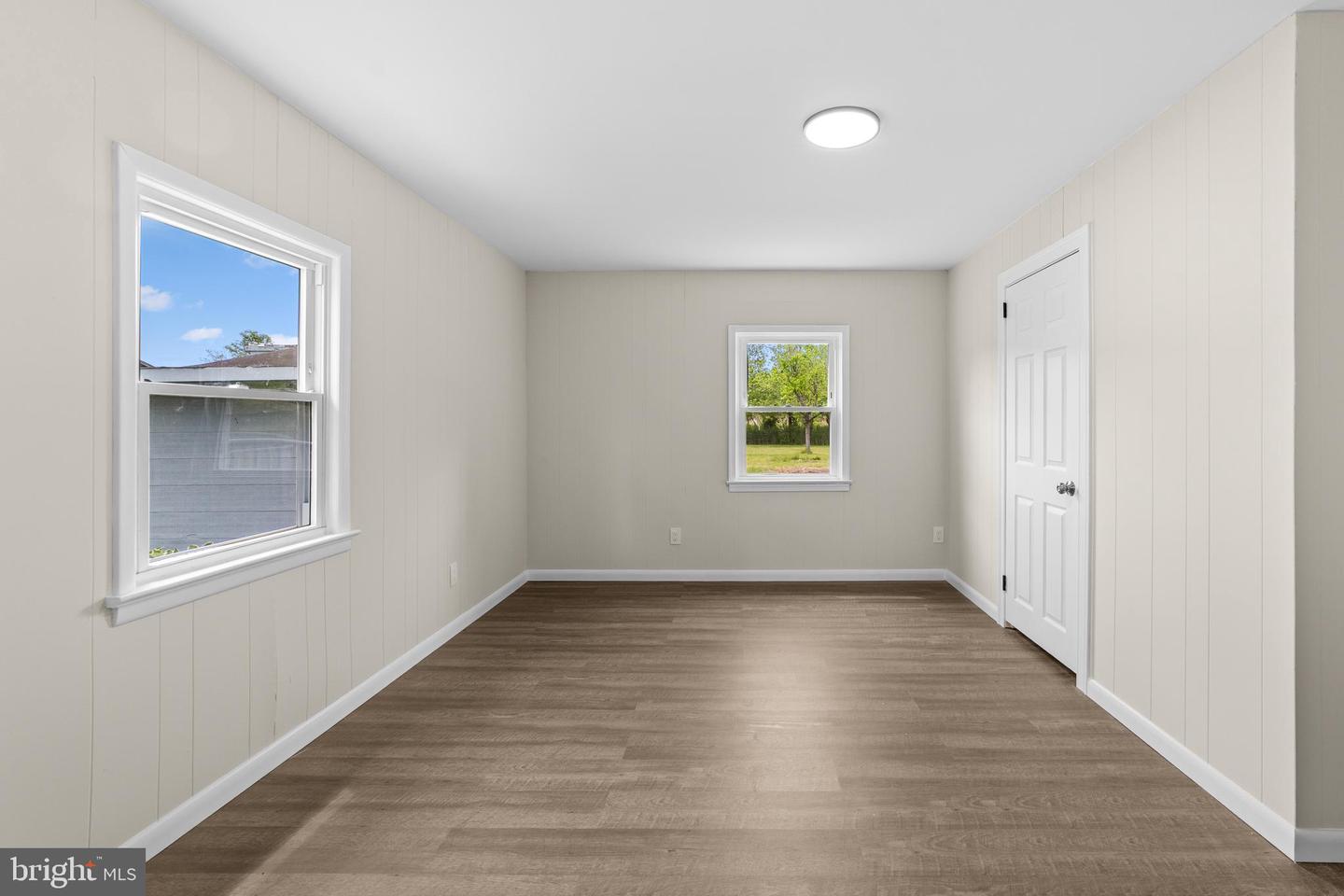 7 Meadowview Ave Property Photo 14