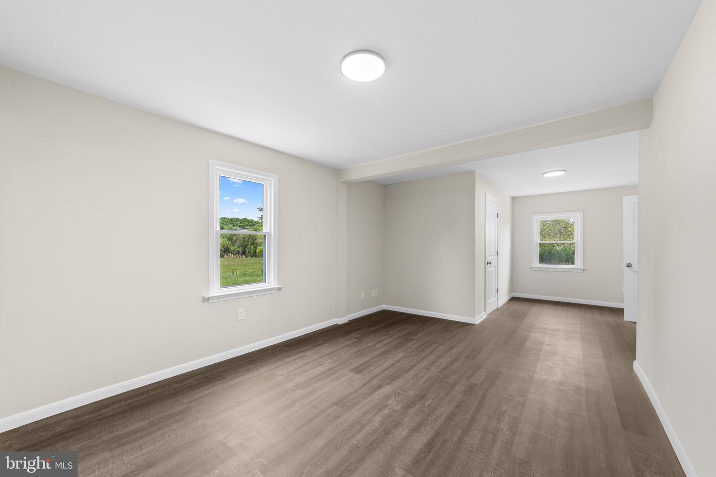 7 Meadowview Ave Property Photo 17