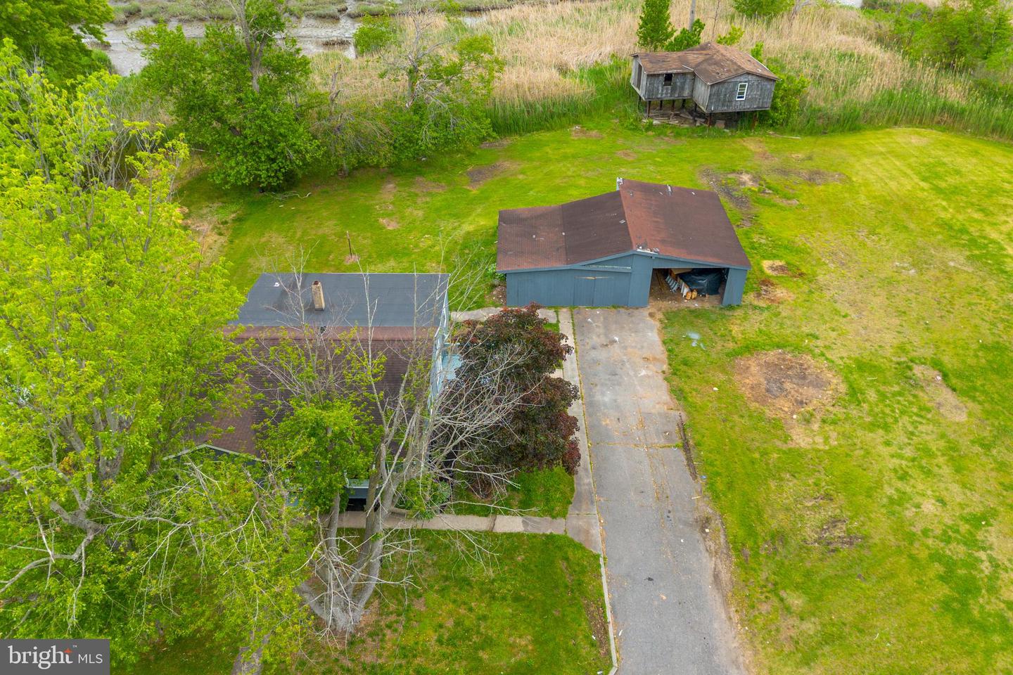 7 Meadowview Ave Property Photo 24