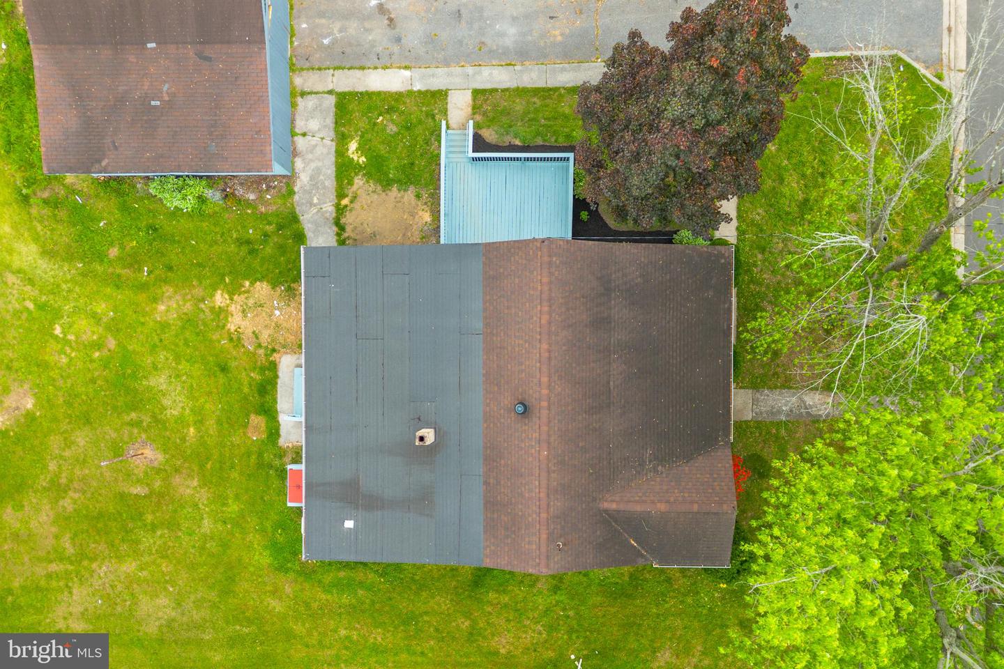 7 Meadowview Ave Property Photo 25