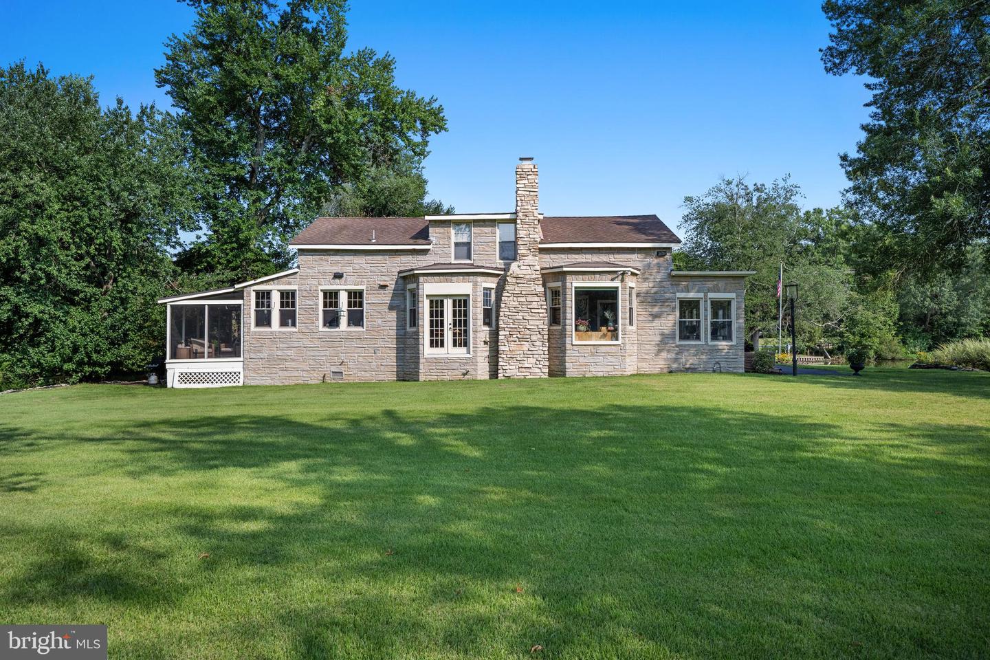 21 Alloway Woodstown Property Photo 9