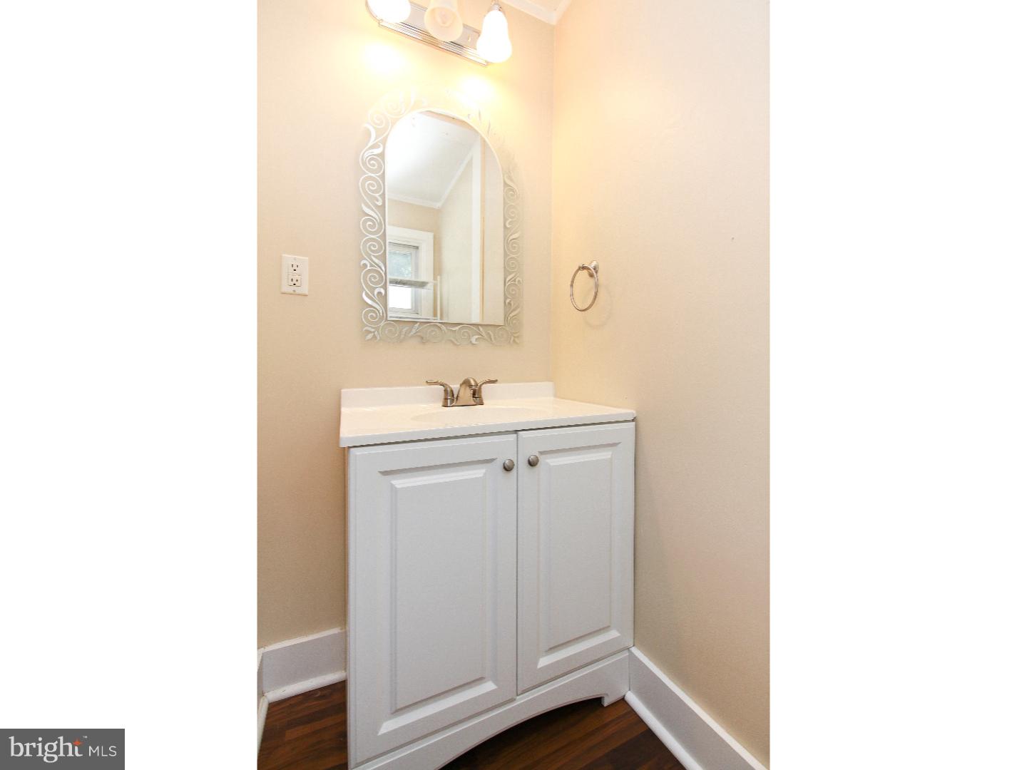 39 E Millbrooke Ave Property Photo 10