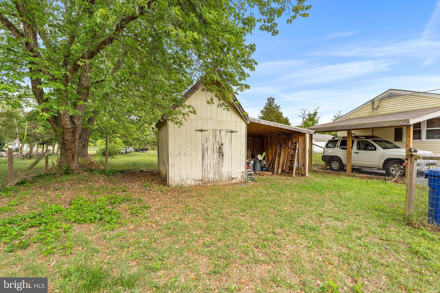 2 Stuart Dr Property Photo 21