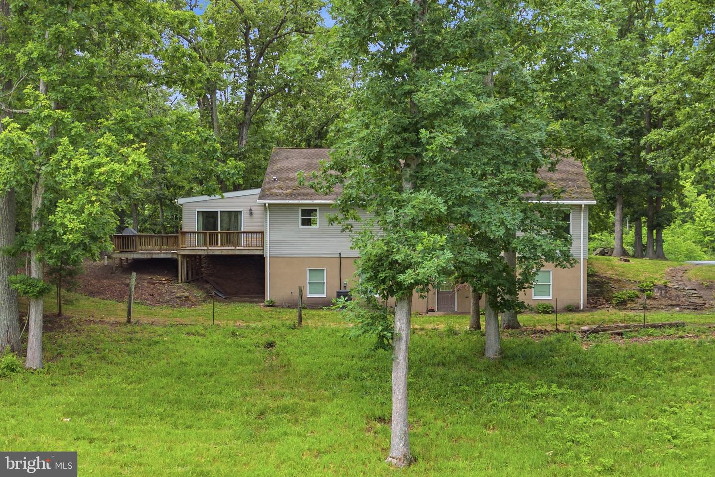 264 Telegraph Rd Property Photo 3