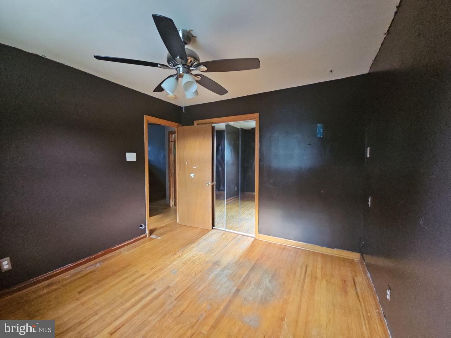 25 Jones Ave Property Photo 13