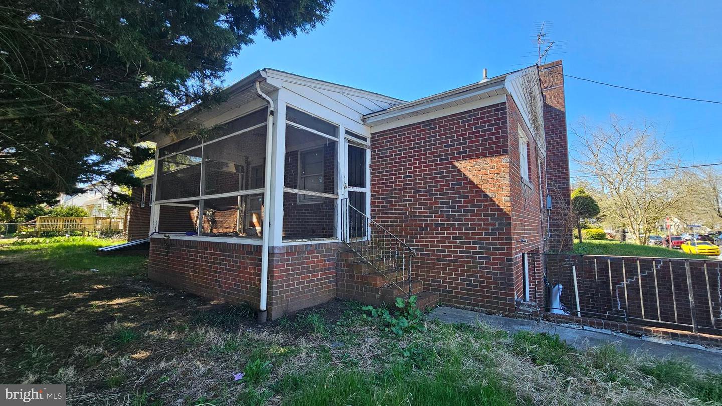 262 Morrison Ave Property Photo 4