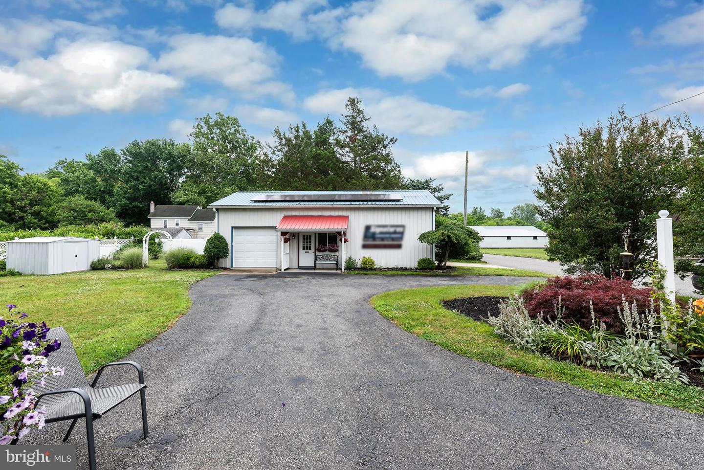76 Broad St Property Photo 42