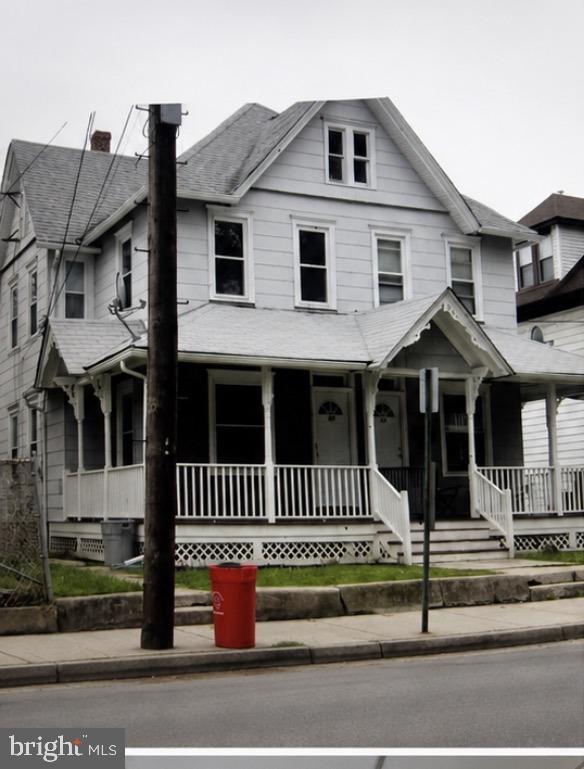 97 S Broad St Property Photo 1