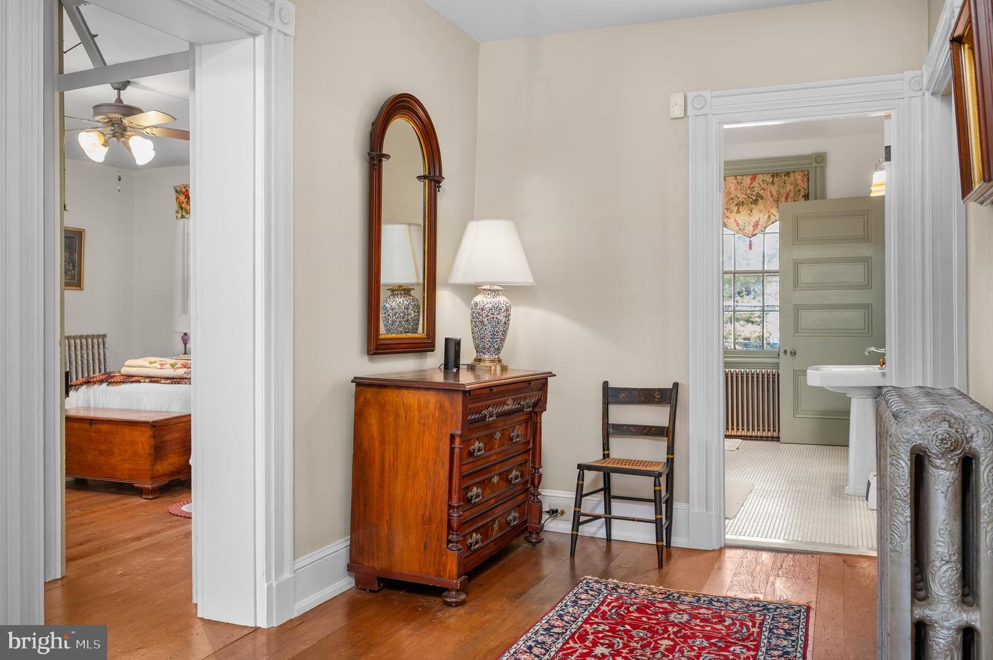 109 W Broadway Property Photo 32