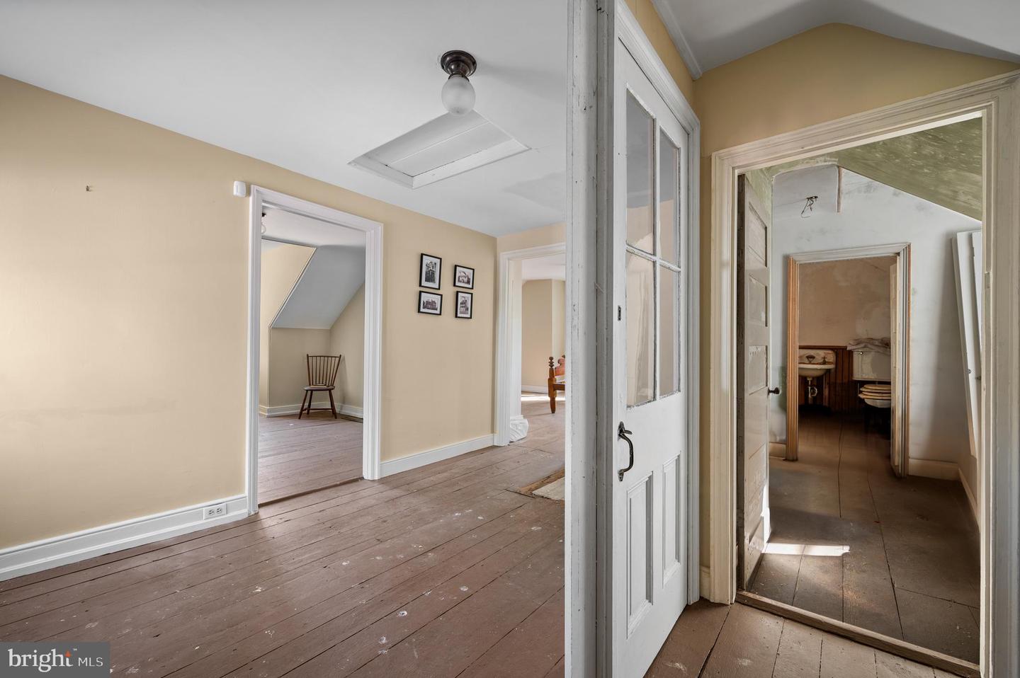 109 W Broadway Property Photo 40