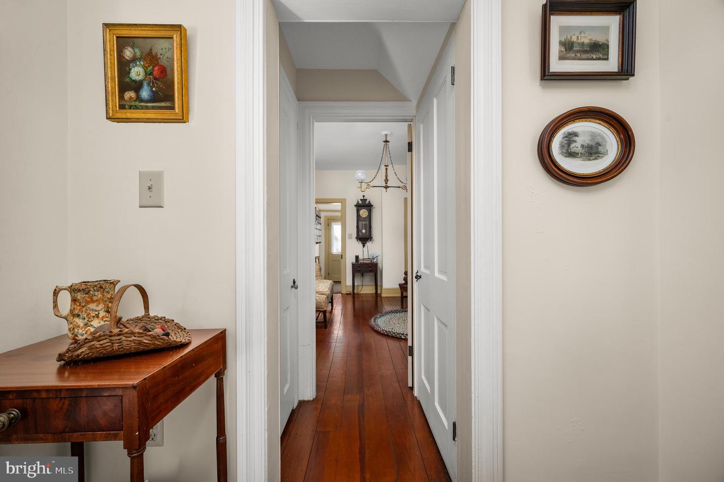 109 W Broadway Property Photo 45