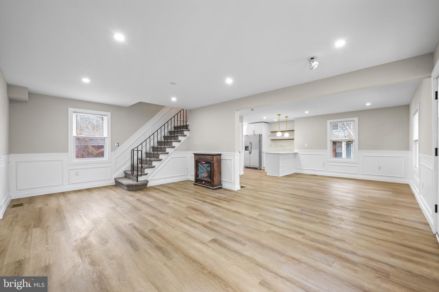 613 Hawks Bridge Property Photo 2