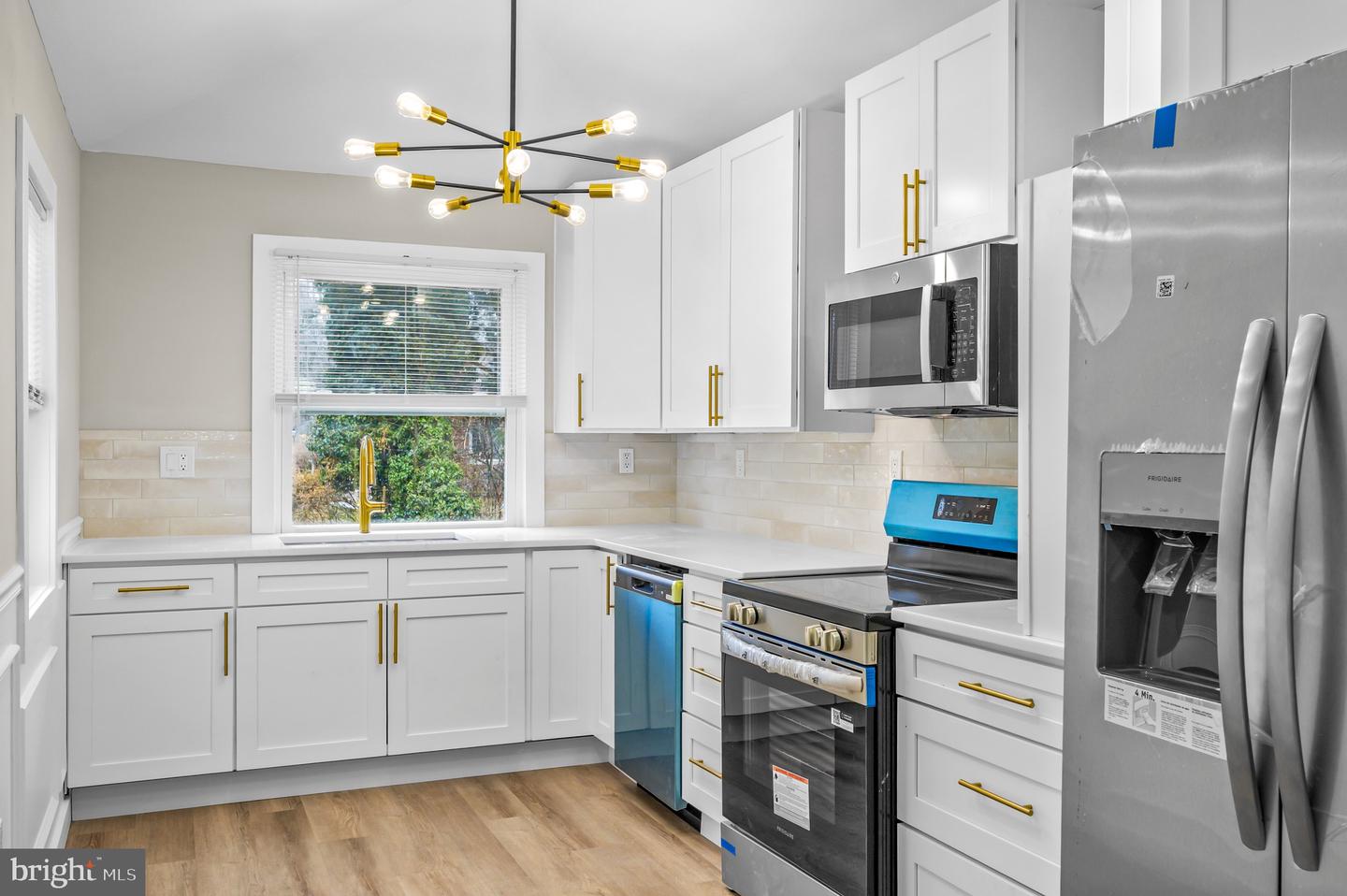 613 Hawks Bridge Property Photo 8