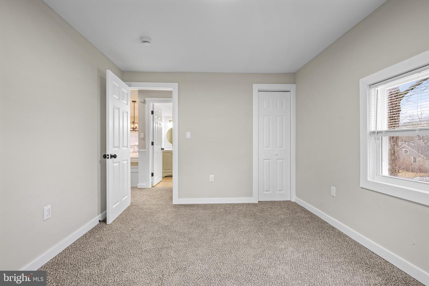 613 Hawks Bridge Property Photo 19