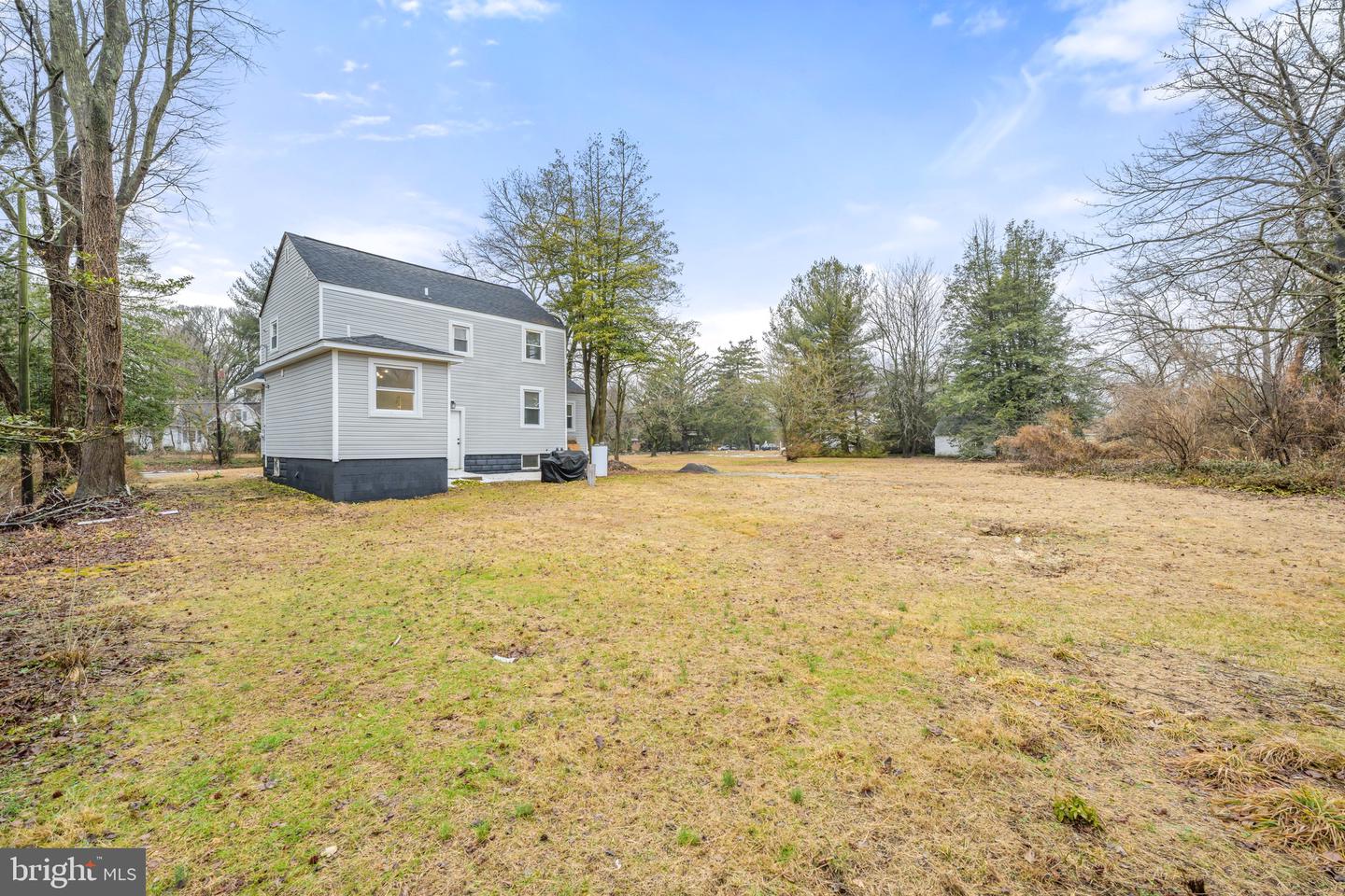 613 Hawks Bridge Property Photo 36