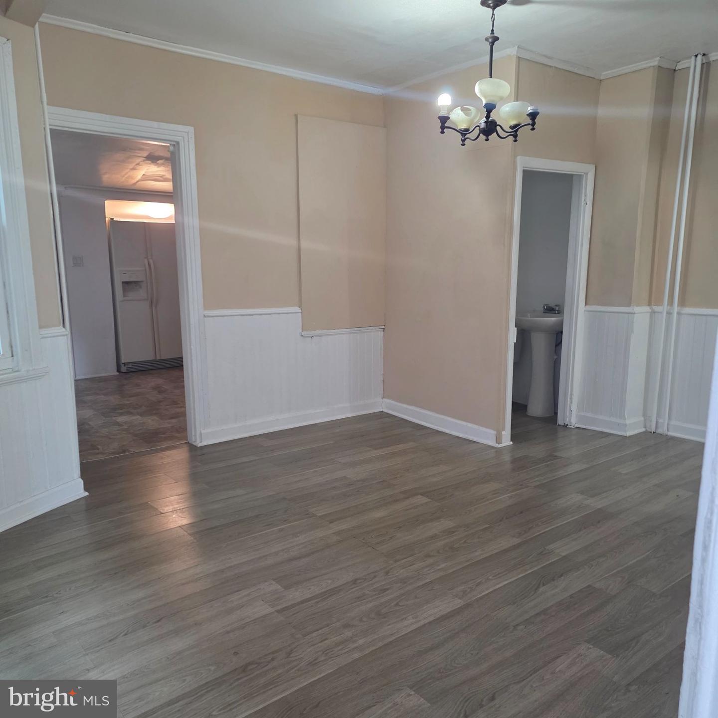 104 Thompson St Property Photo 4