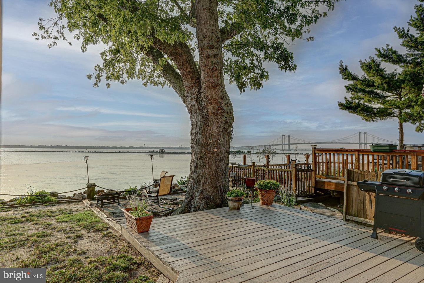197 N River Dr Property Photo 50