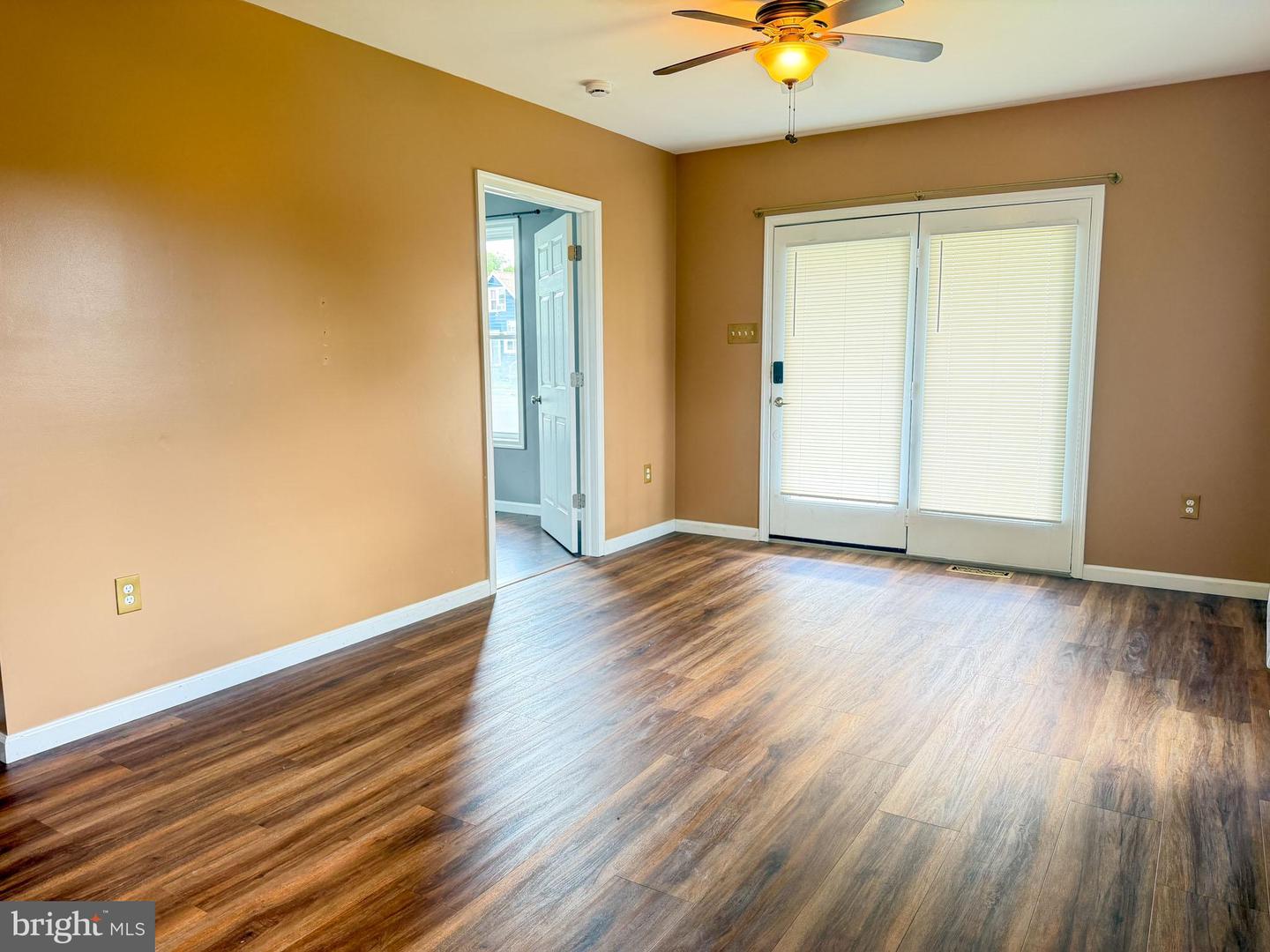 14 Broad St Property Photo 5