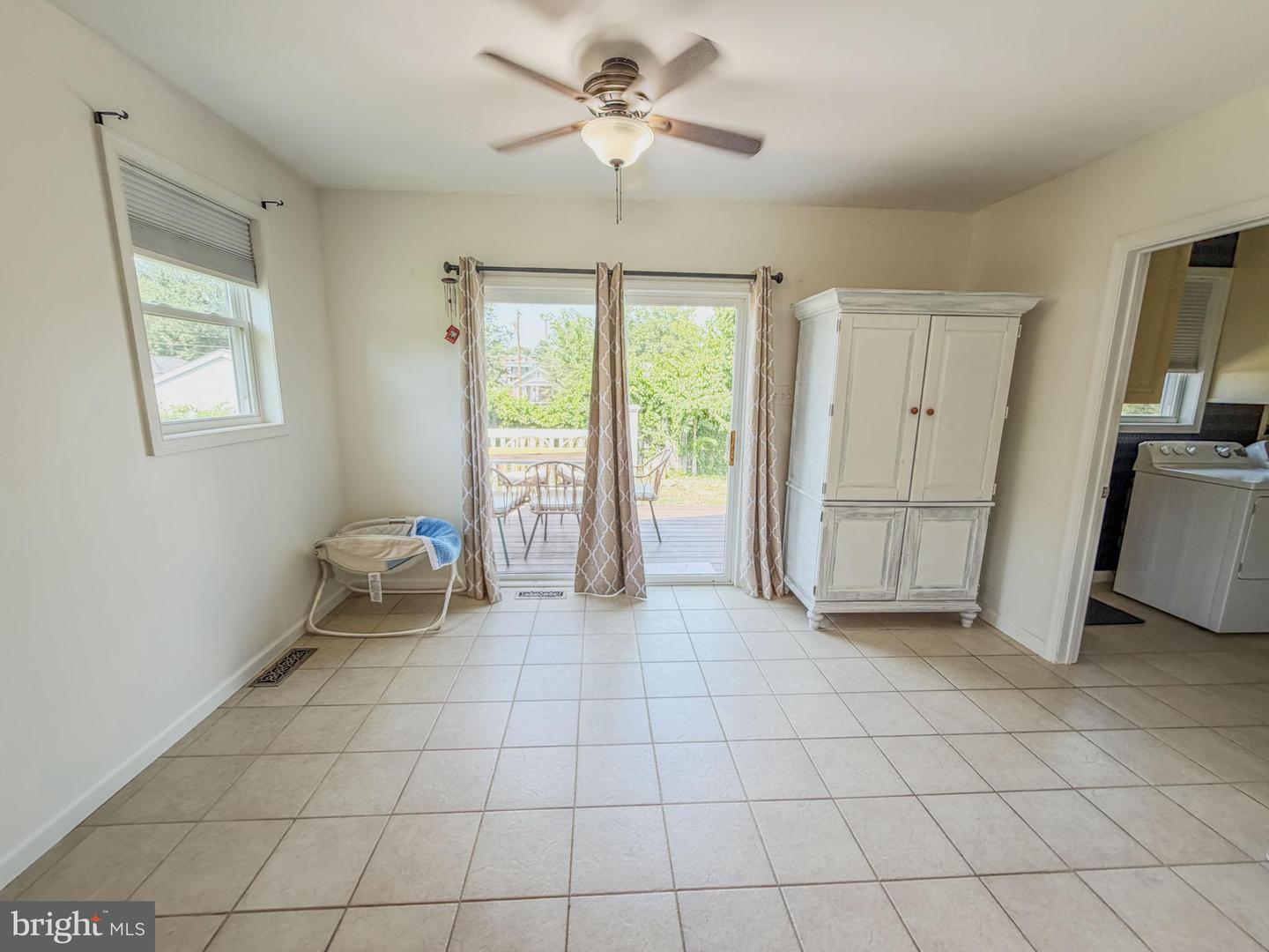 14 Broad St Property Photo 13