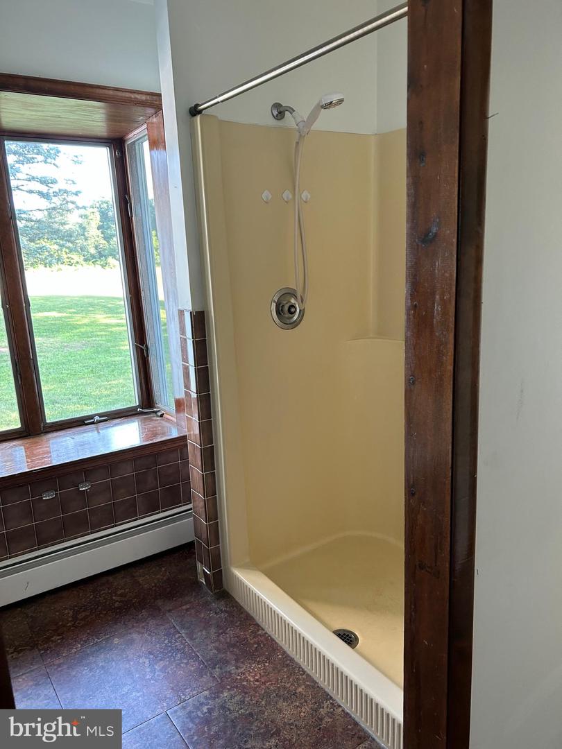 102 Quinton Alloway Rd Property Photo 27
