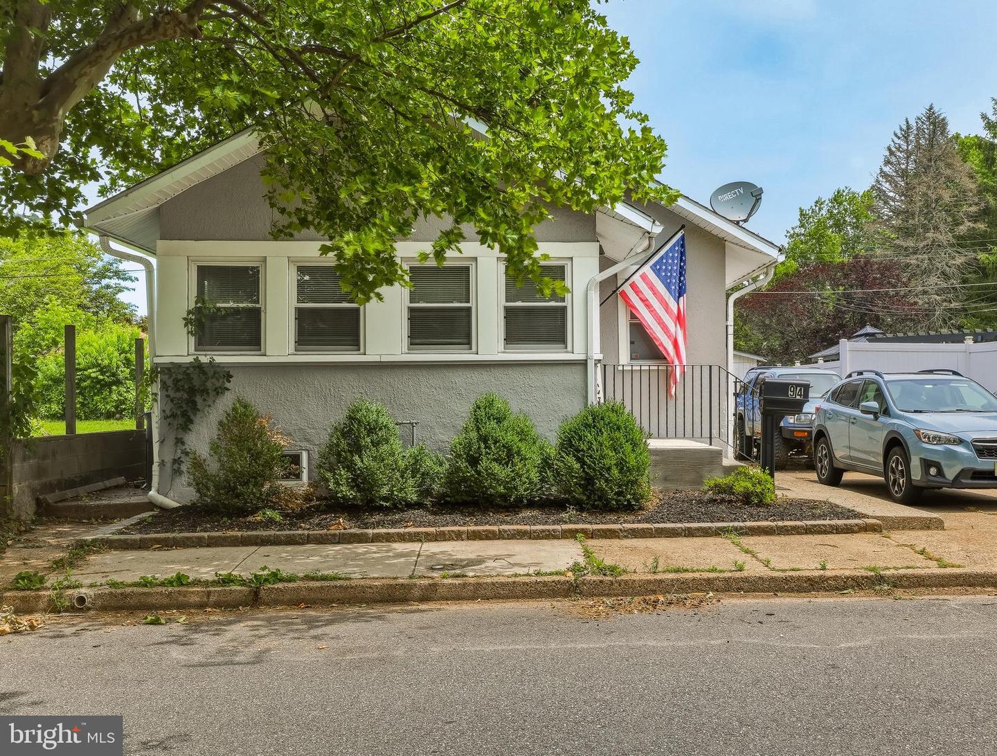 94 Highland Ave Property Photo 2