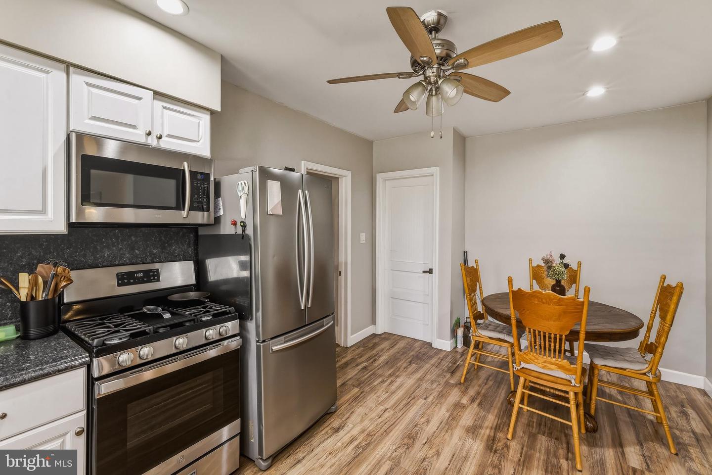 94 Highland Ave Property Photo 12