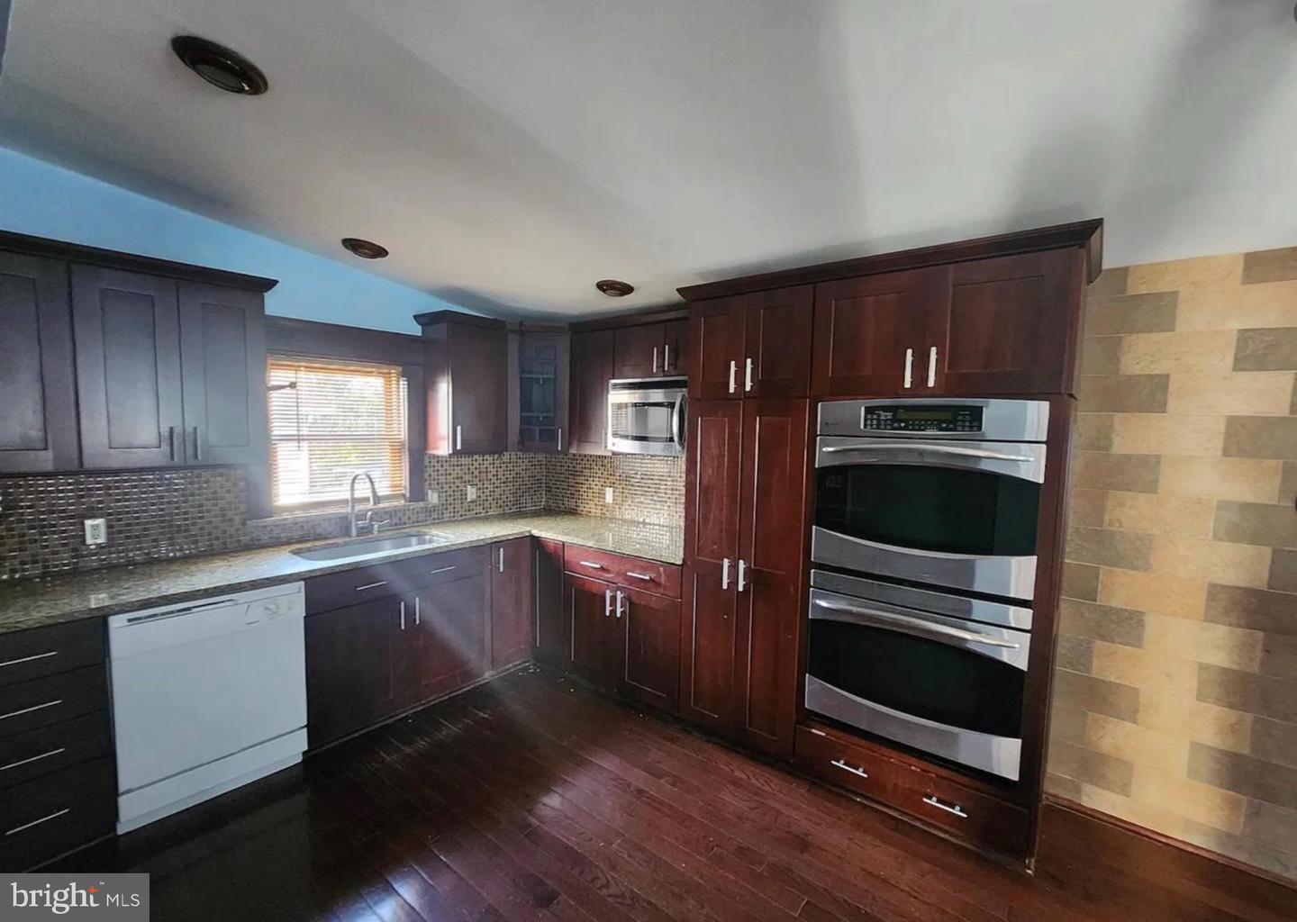 42 Tilbury Rd Property Photo 7
