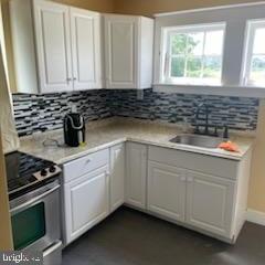 109 Thompson St Property Photo 2