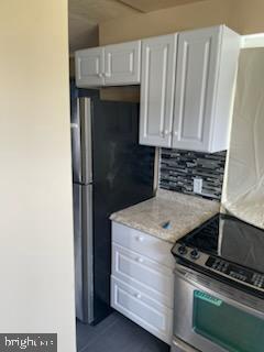 109 Thompson St Property Photo 7