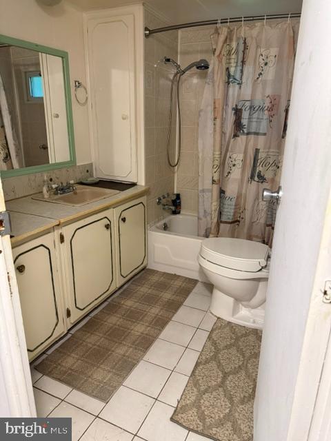 886 Lower Mill Property Photo 13