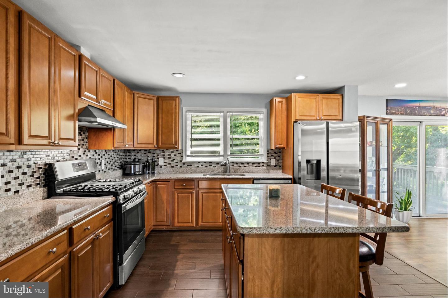 20 Meadow Rd Property Photo 12