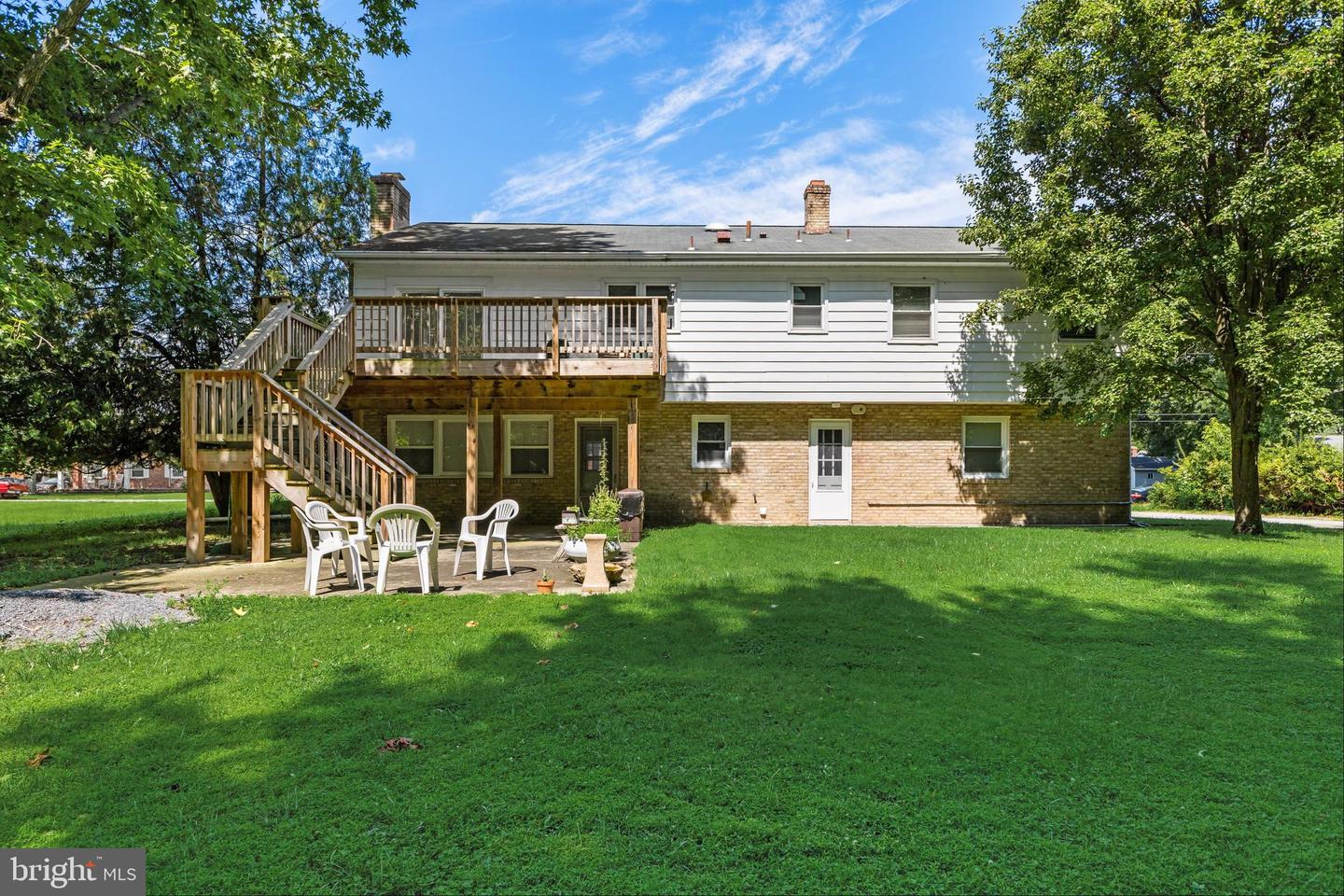 20 Meadow Rd Property Photo 33