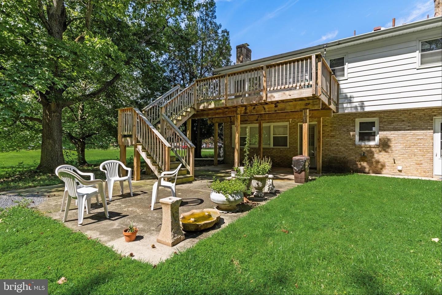 20 Meadow Rd Property Photo 34