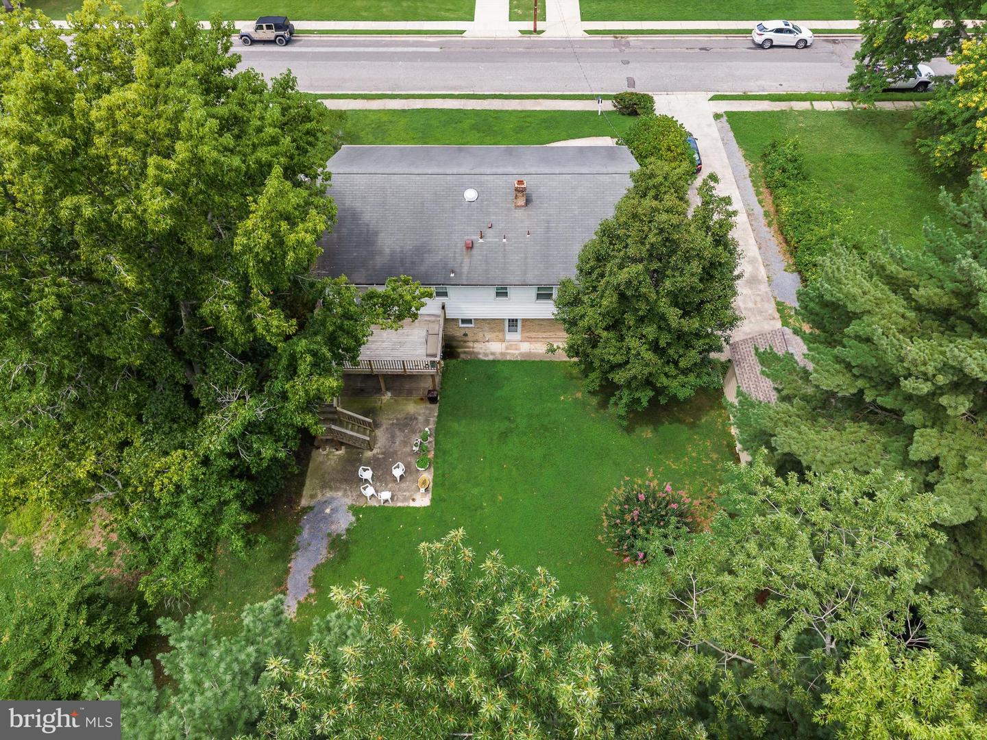 20 Meadow Rd Property Photo 40