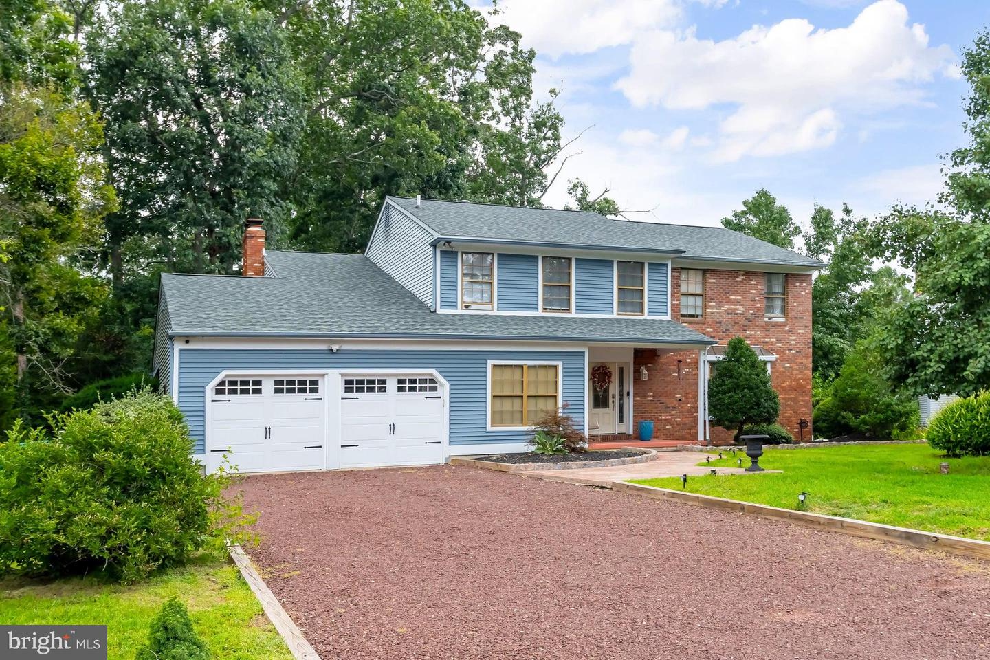 1122 Rainbow Circle Property Photo 1