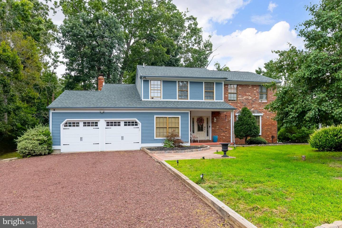 1122 Rainbow Circle Property Photo 2