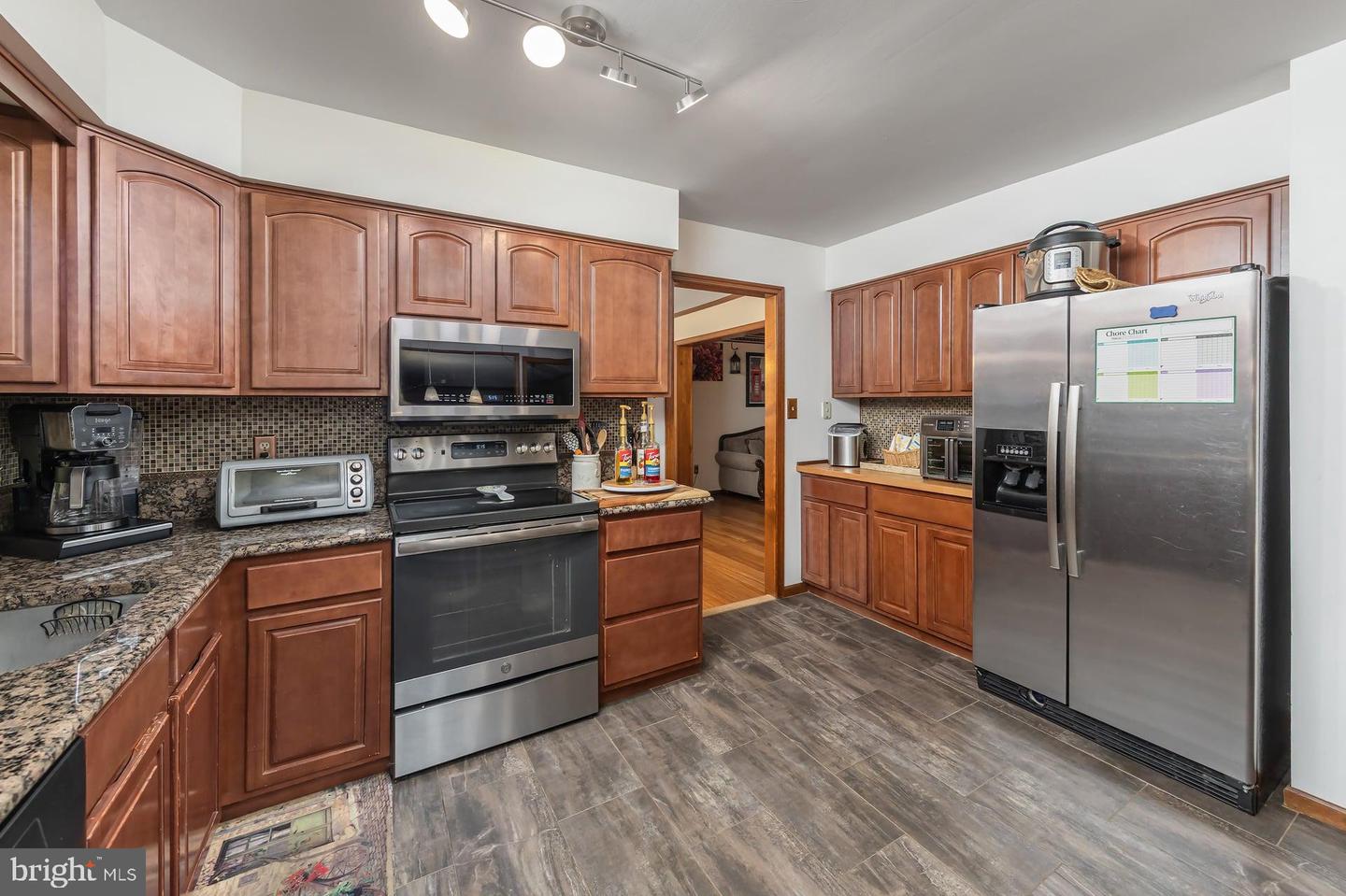 1122 Rainbow Circle Property Photo 13