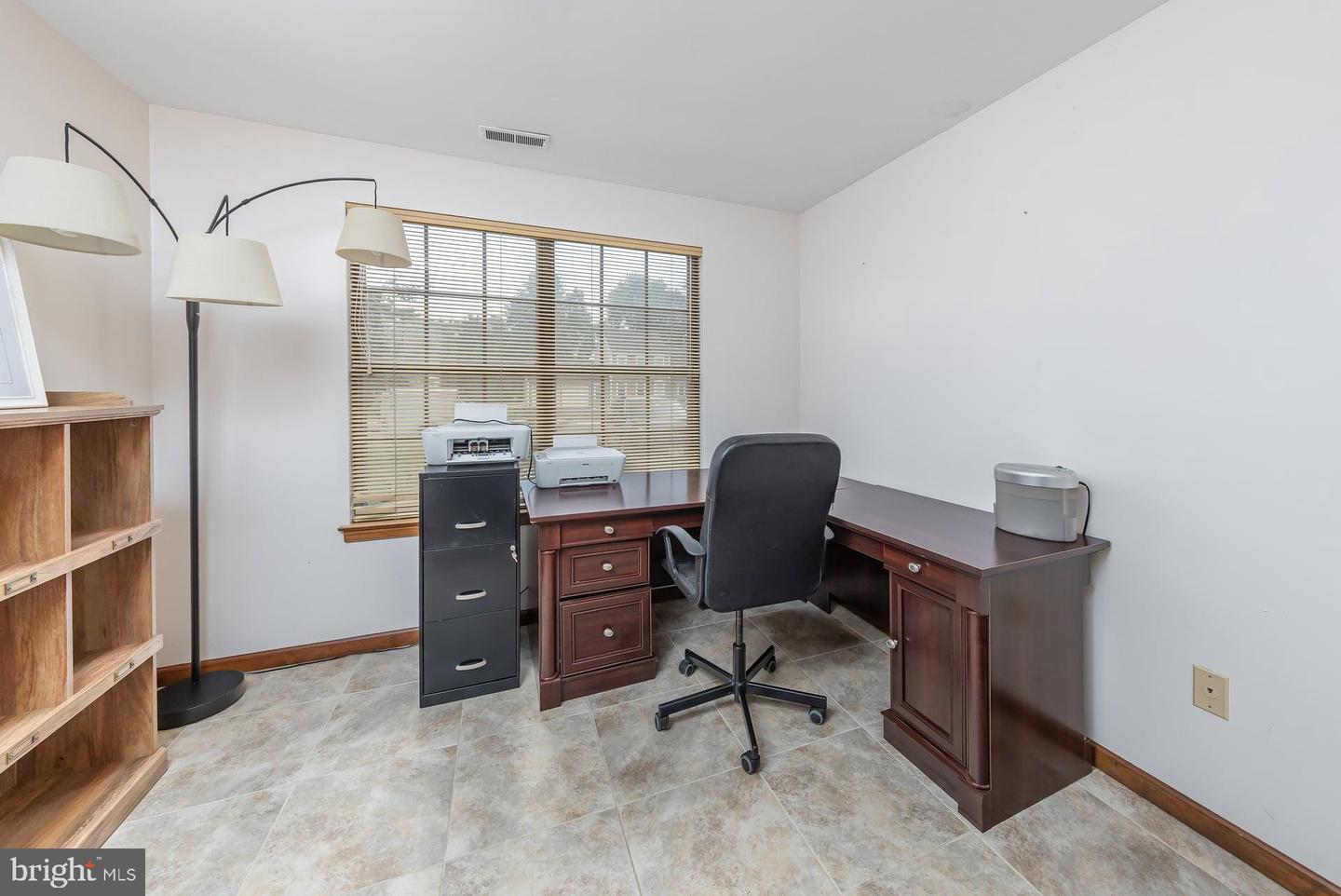 1122 Rainbow Circle Property Photo 18