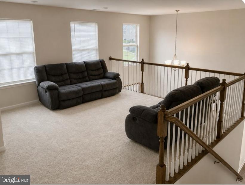 73 Kingsberry Ln Property Photo 16