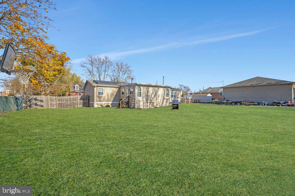 26 E Griffith St Property Photo 16