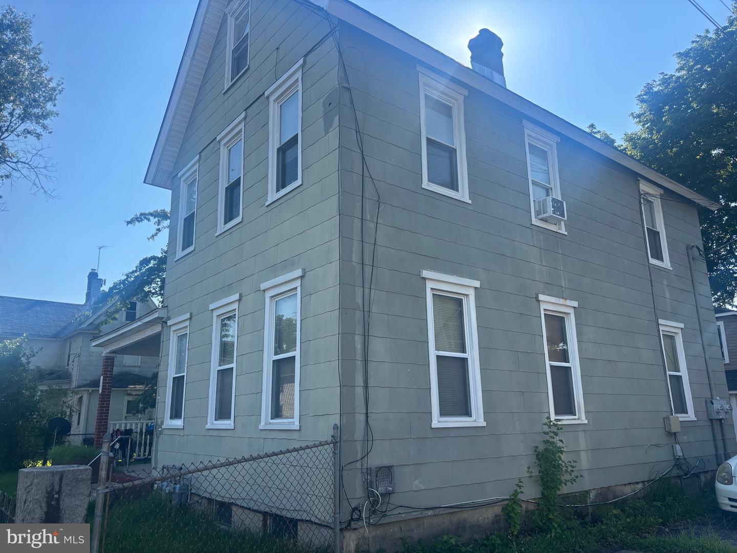 127 Seventh St Property Photo 4