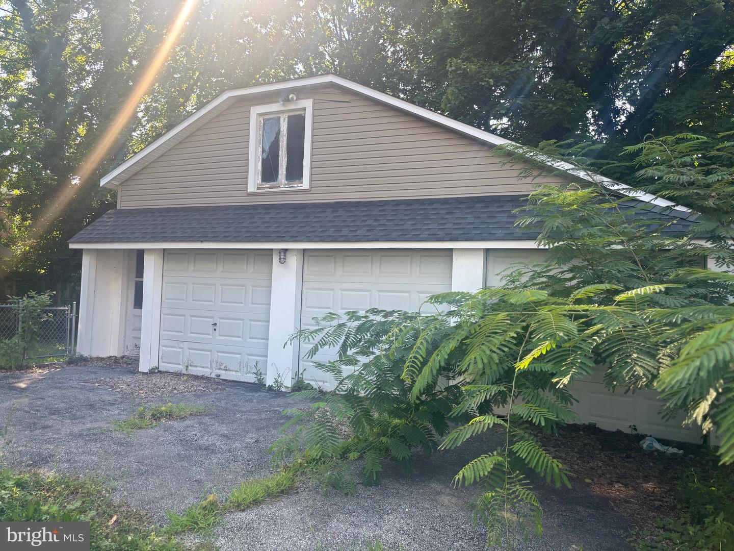 127 Seventh St Property Photo 5