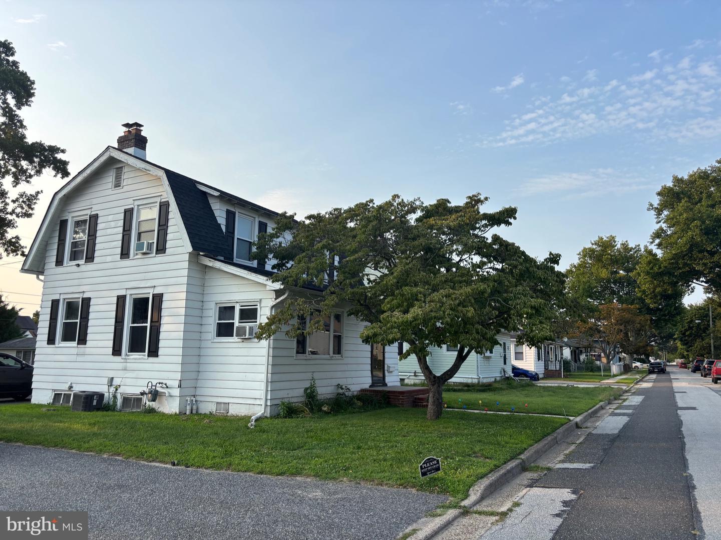 296 B Street Property Photo 5